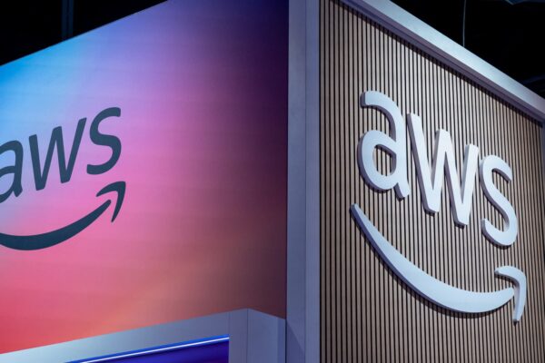 Amazon Web Services outage takes down major websites Amazon Web Services outage takes down major websites