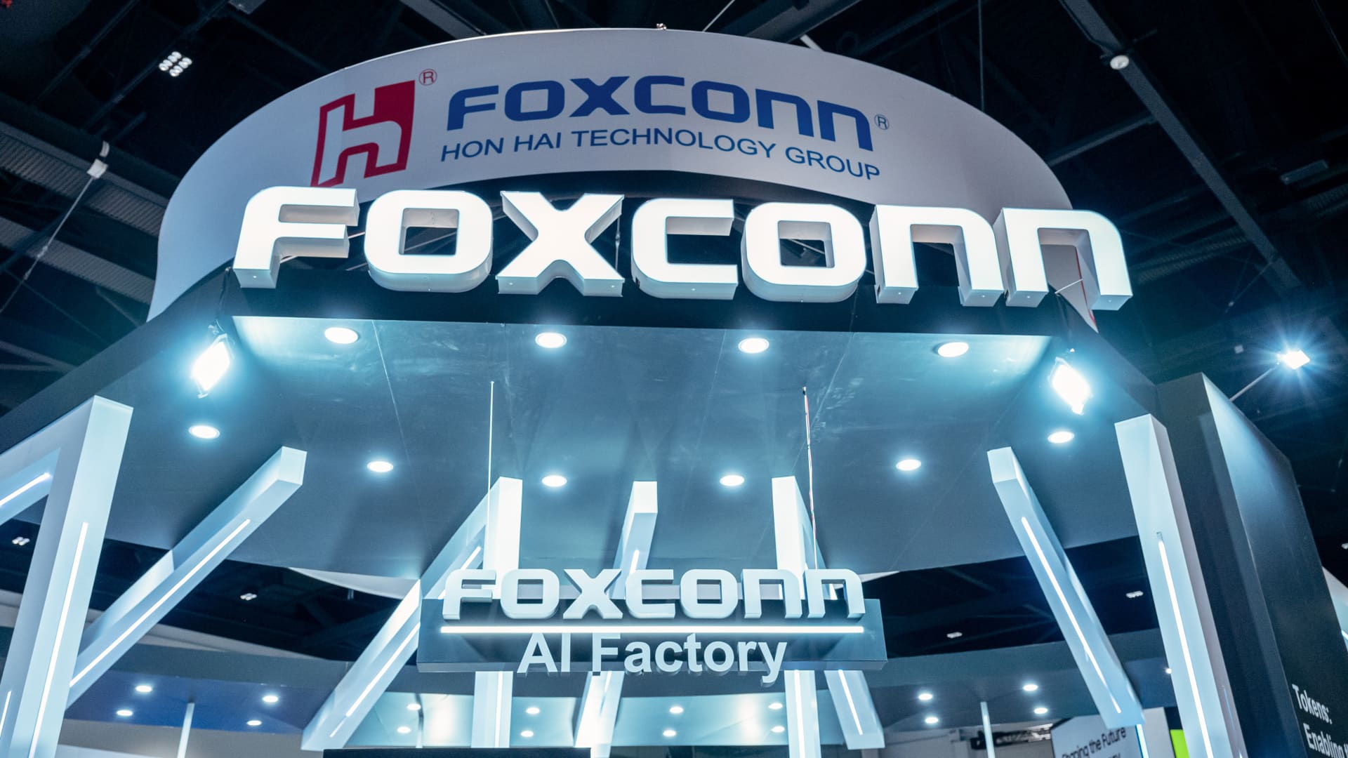 Foxconn to invest up to .37 billion in AI compute cluster, supercomputing centre Foxconn to invest up to .37 billion in AI compute cluster, supercomputing centre
