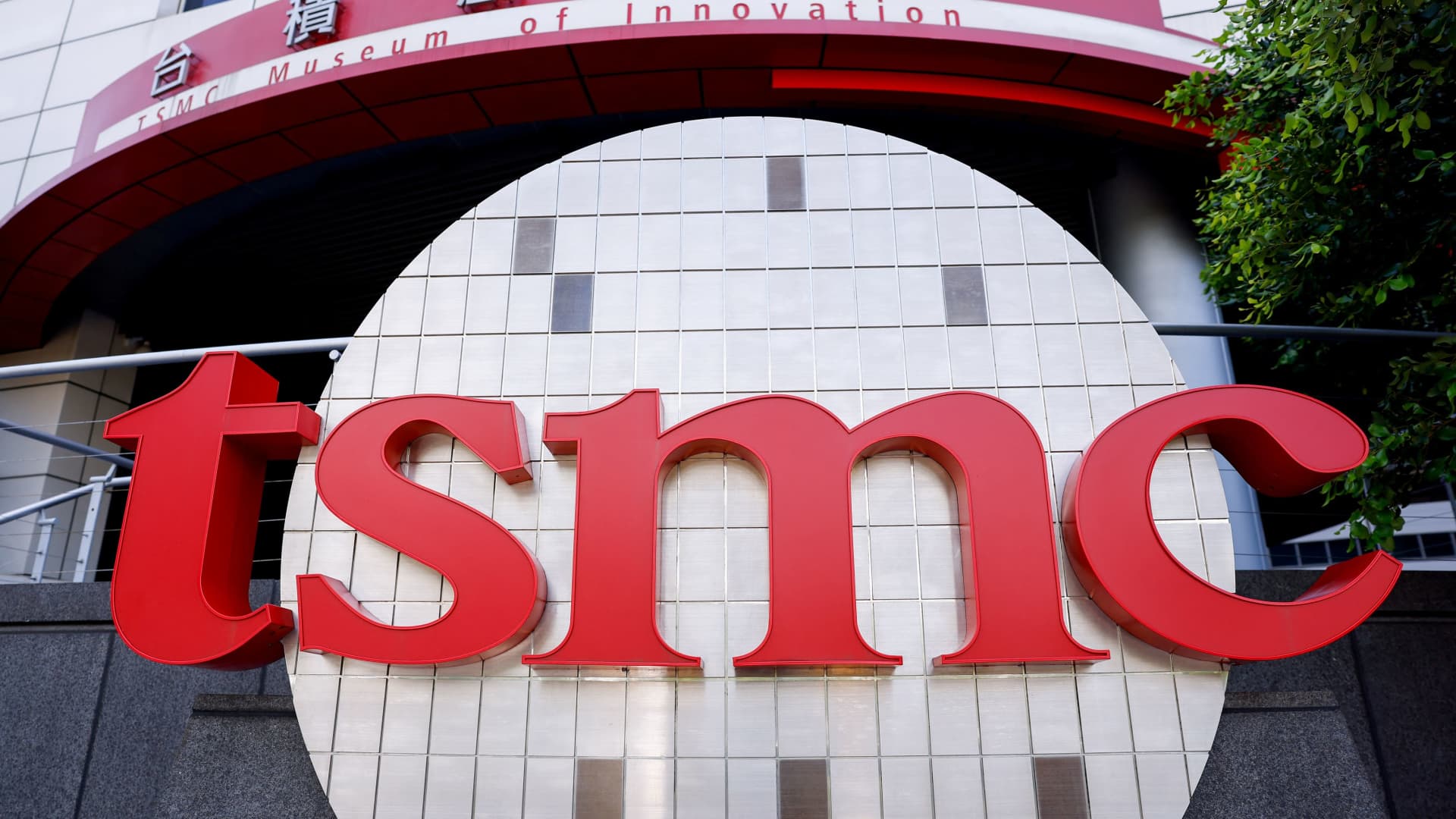 TSMC hits yet another record as profit surges 39%, beating estimates on AI chip demand surge TSMC hits yet another record as profit surges 39%, beating estimates on AI chip demand surge