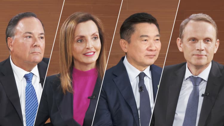 Trump’s visa plan pushes H-1B ‘refugees’ to move elsewhere