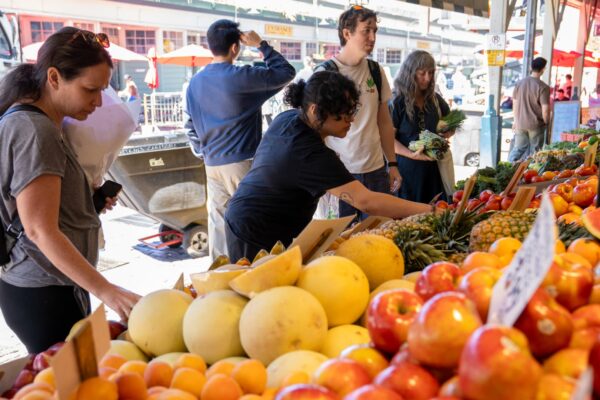 Disparity between high- and low-income earners’ views of economy is shocking