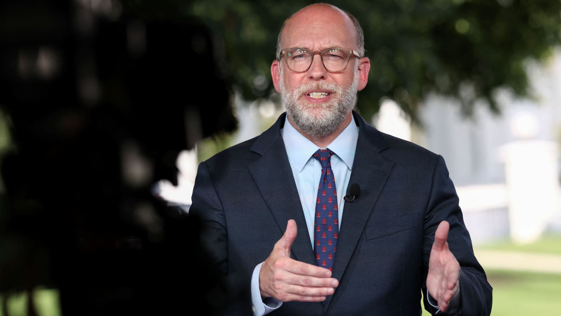 Trump admin federal job cuts likely to be ‘north of 10,000,’ Vought says