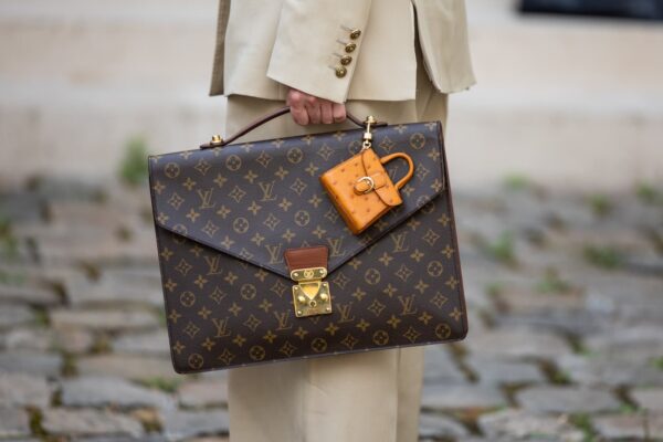 Investing in LVMH, Burberry, Brunello Cucinelli