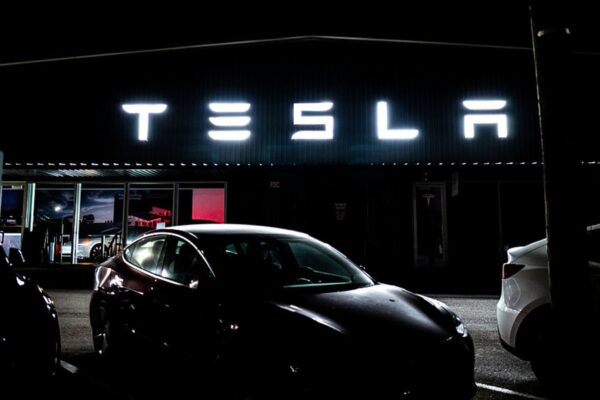 Tesla earnings are coming Wednesday. Here’s what top analysts expect Tesla earnings are coming Wednesday. Here’s what top analysts expect