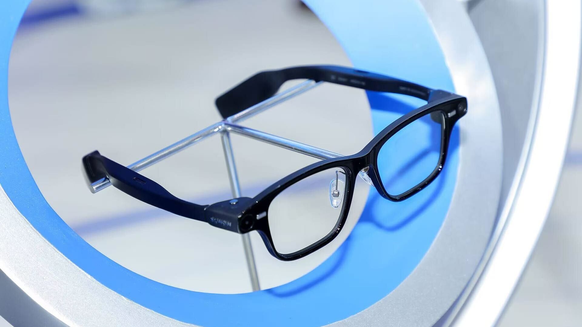 Alibaba prices AI glasses at 0 and launches ChatGPT rival Alibaba prices AI glasses at 0 and launches ChatGPT rival
