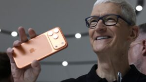 Apple isn’t playing the same AI capex game as the rest of the megacaps