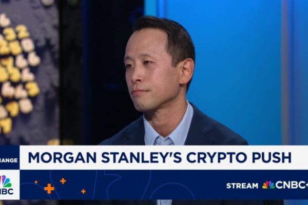 Morgan Stanley drops crypto fund restrictions for wealth clients