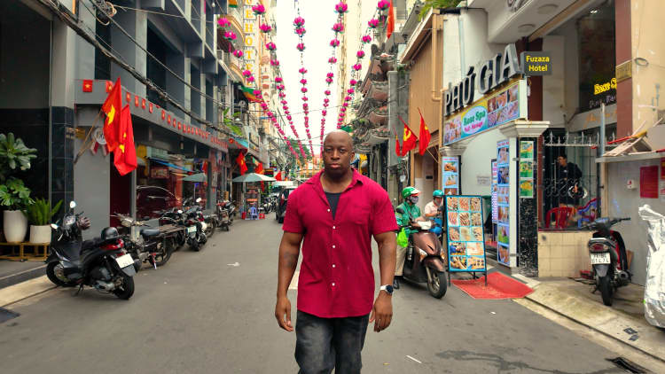 What parents must do before giving kids a smartphone