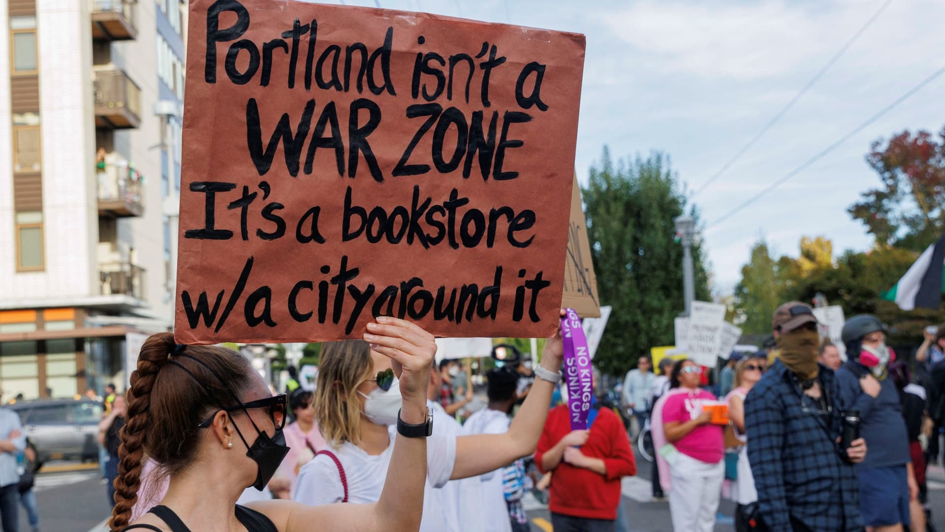 Judge temporarily blocks use of National Guard in Portland Judge temporarily blocks use of National Guard in Portland