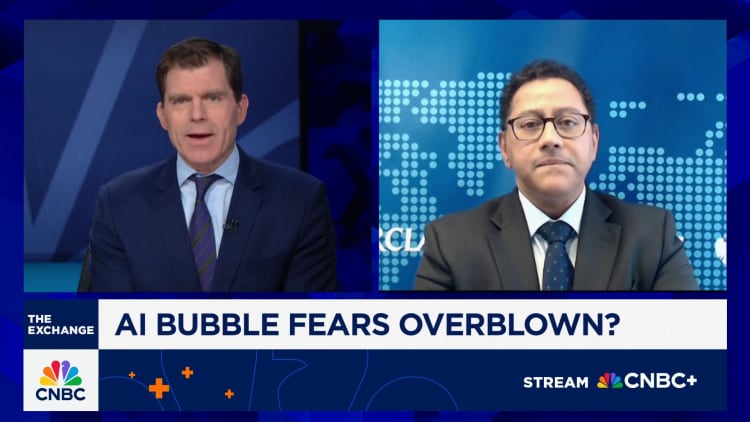 Microsoft launches AI and productivity software bundle for consumers