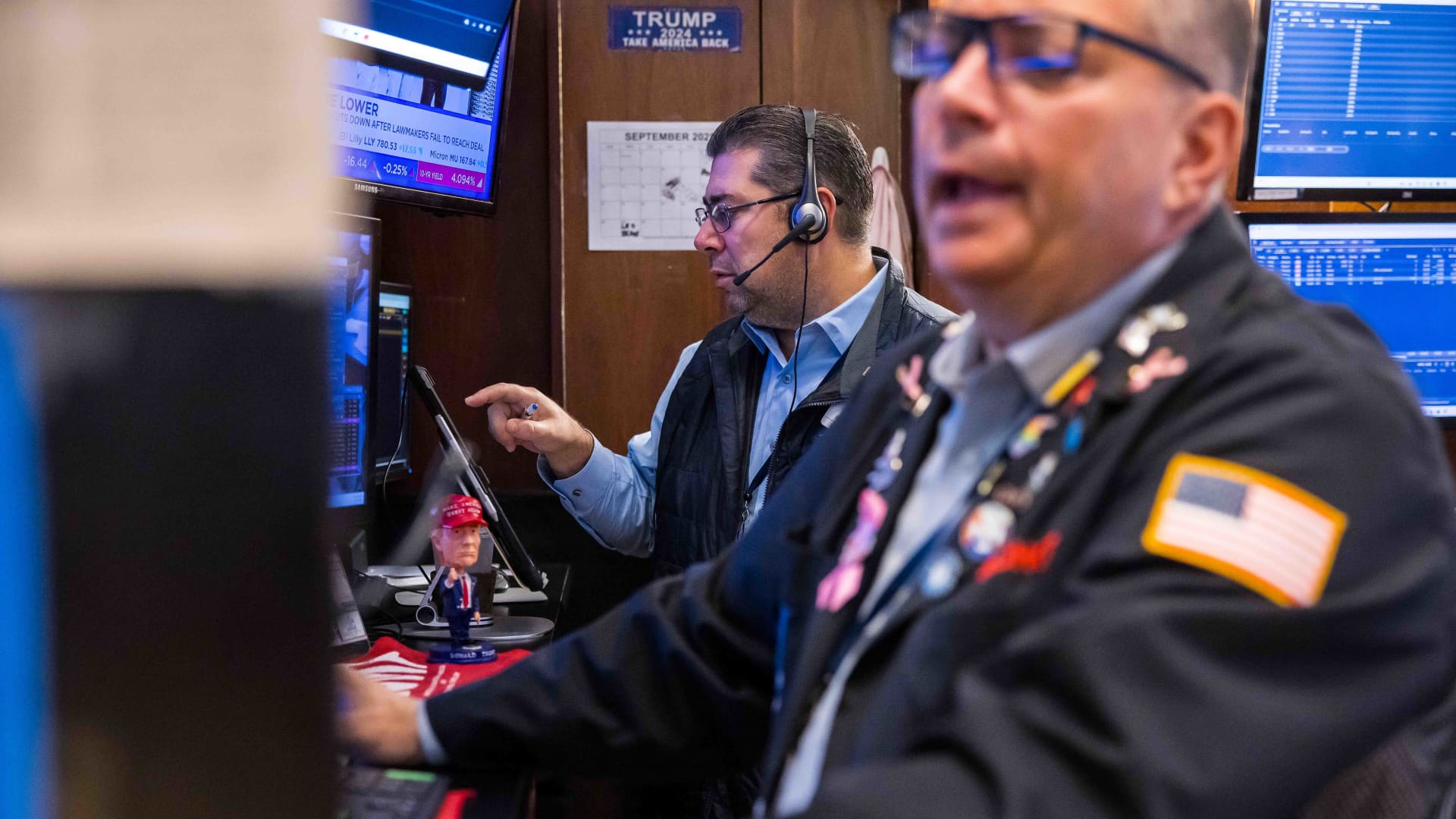 Unpleasant news from the U.S. appears to be making investors cheery