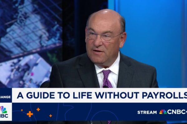 NASA employees on SpaceX Artemis missions to work through shutdown