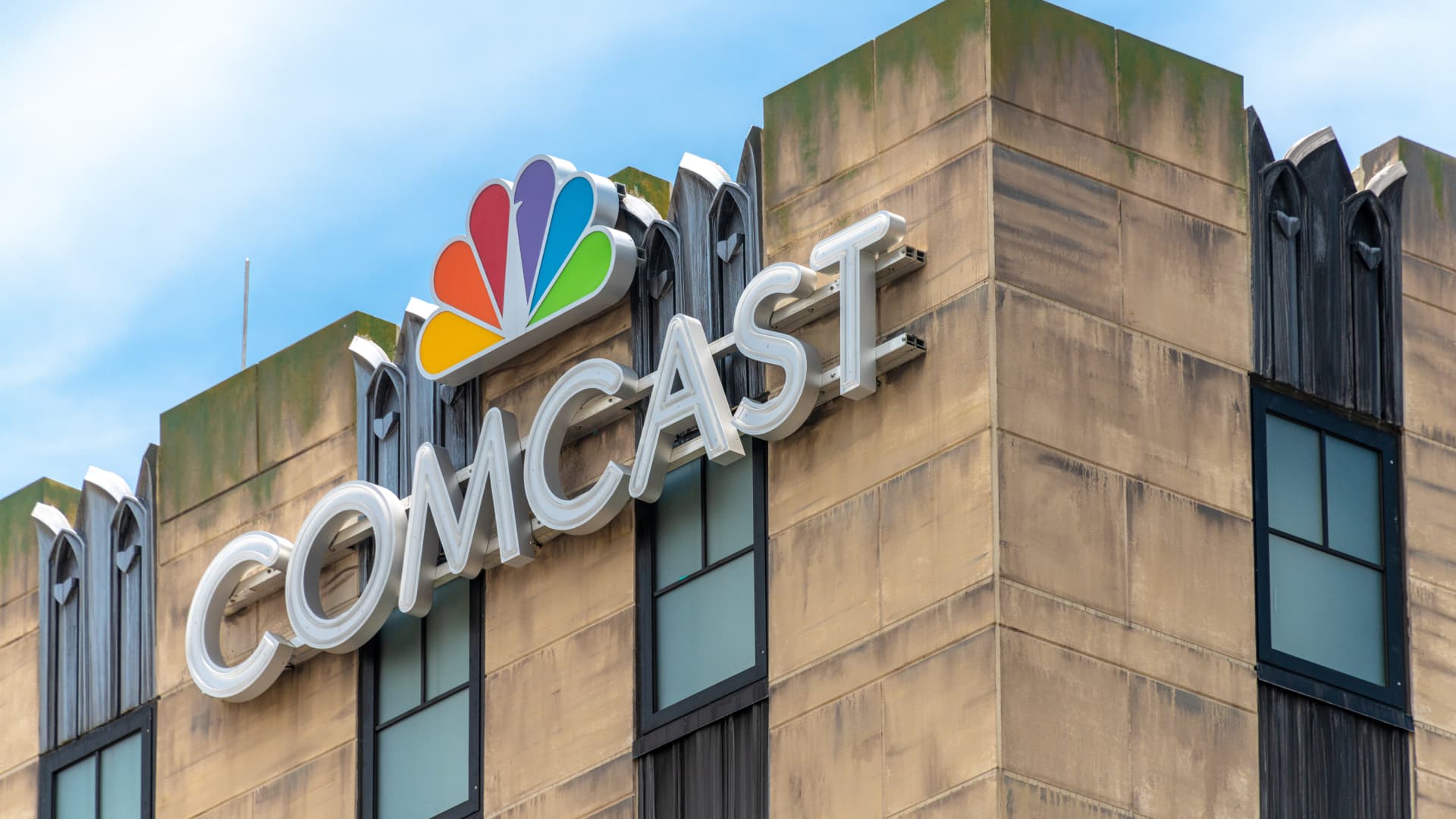 Google, NBCUniversal reach agreement to keep shows on YouTube TV Google, NBCUniversal reach agreement to keep shows on YouTube TV