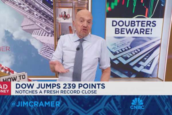 Dell’s analyst meeting and earnings from McCormick, Delta