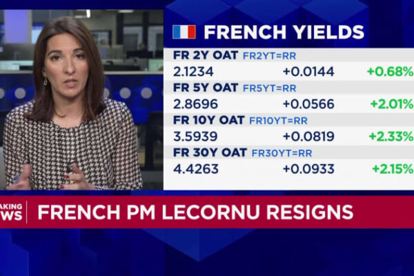 French PM resigns after 27 days sparking fresh political chaos