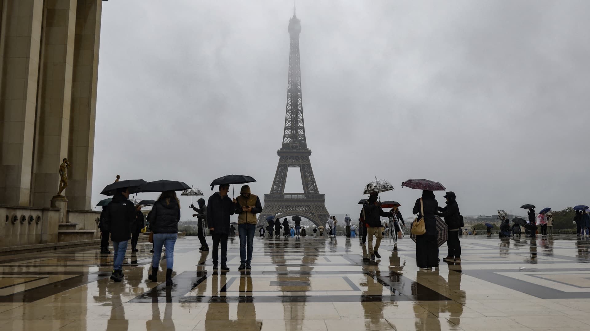 Strategists share how to trade ‘ungovernable’ France