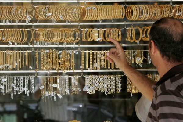 Gold at ,000? Here are the best ways to gain exposure to the metal