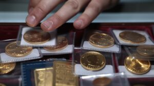 CNBC Daily Open: Gold: Earthlings’ favorite element