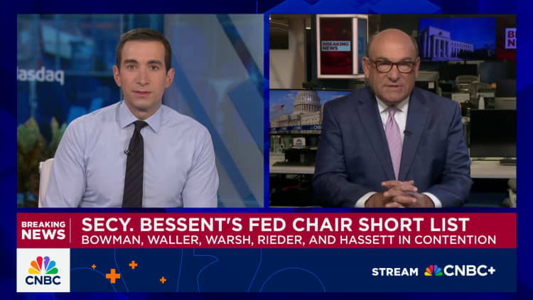 Trump’s Fed chair candidates list narrowed down to five by Bessent after interviews, sources say