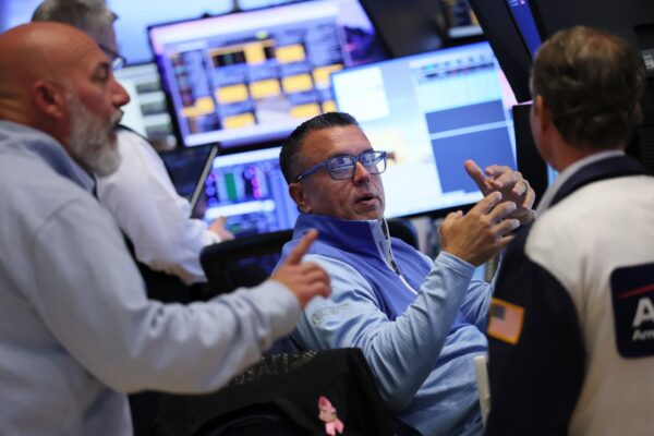 European markets head for higher open as traders assess U.S.-China dispute