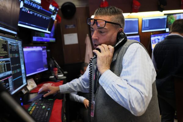 Wall Street heads to final week of October with tech earnings, Fed in play Wall Street heads to final week of October with tech earnings, Fed in play