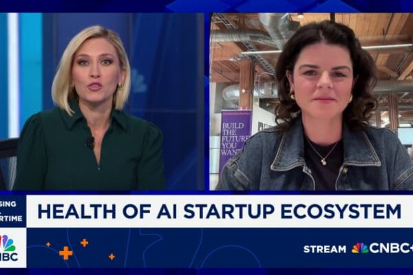 HPE stock sinks 10% on weak guidance for fiscal 2026