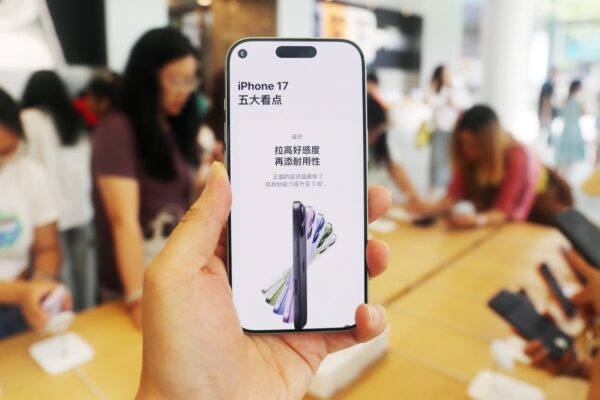 All you need for a rally is a good iPhone