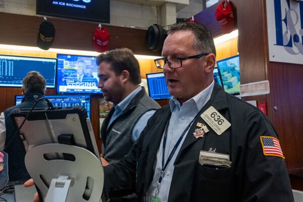 Stock market today: Live updates Stock market today: Live updates