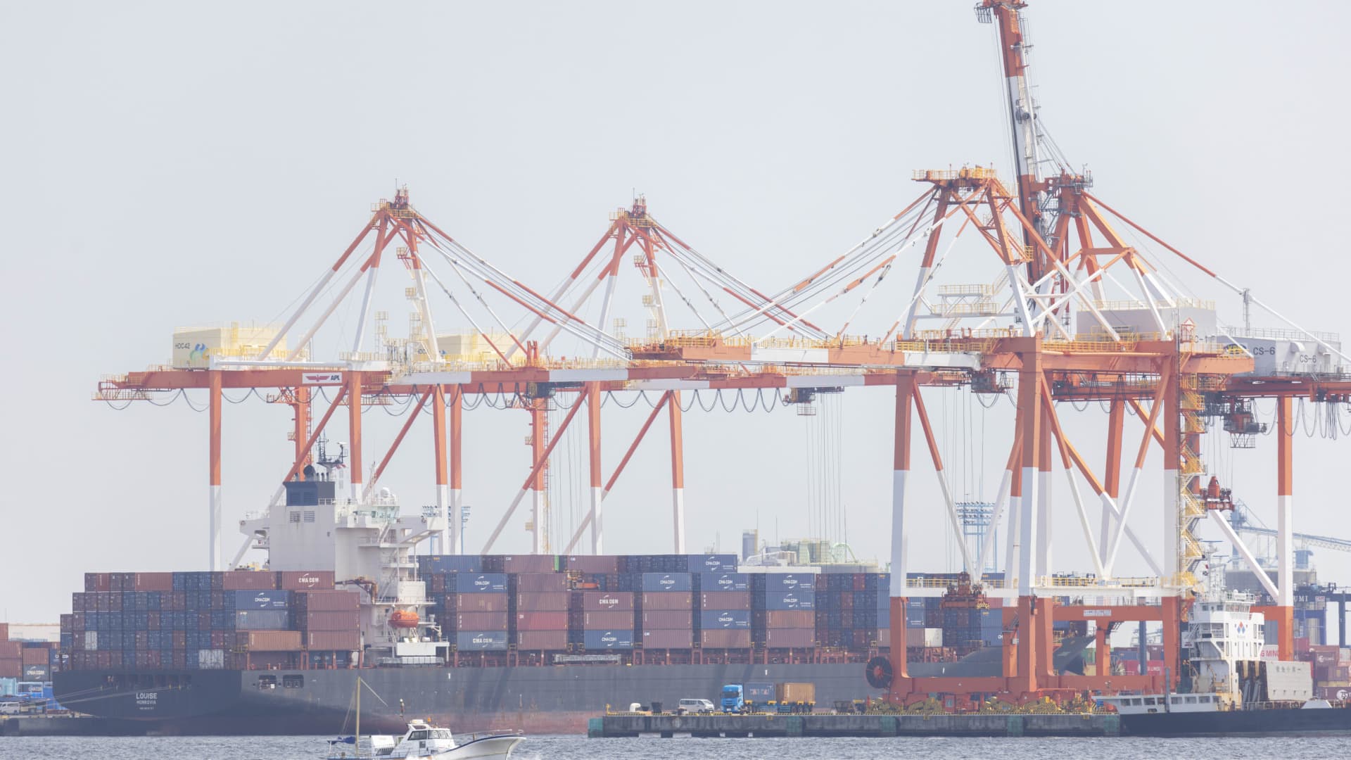 Japan September exports rebound, after four straight months of declines