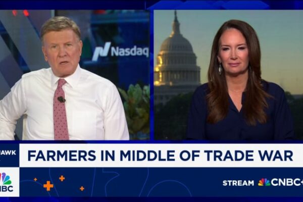 Nebraska GOP Sen. Deb Fischer criticizes Trump Argentina beef idea Nebraska GOP Sen. Deb Fischer criticizes Trump Argentina beef idea