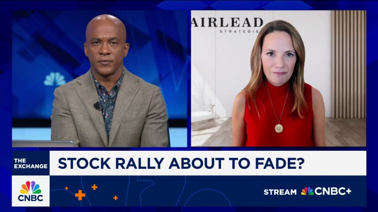 Apple’s iPhone Air sales in focus at Q4 earnings