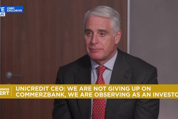 UniCredit CEO: 'Not given up' on Commerzbank takeover UniCredit CEO: 'Not given up' on Commerzbank takeover