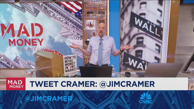 Jim Cramer explains why high expectations can sink even strong stocks Jim Cramer explains why high expectations can sink even strong stocks