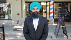 How my clothing resale business brings in millions a year