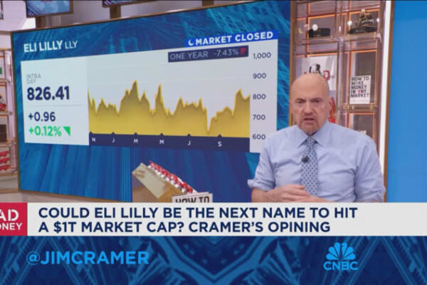 JPMorgan Chase could hit  trillion market cap