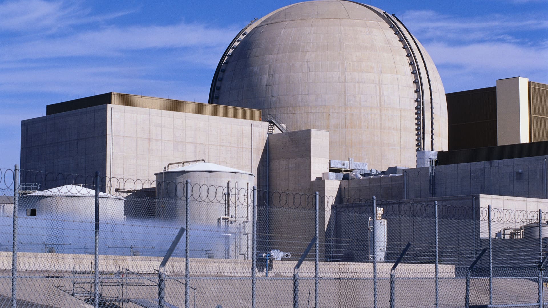 Google, NextEra revive major Iowa nuclear facility as AI energy demand surges Google, NextEra revive major Iowa nuclear facility as AI energy demand surges