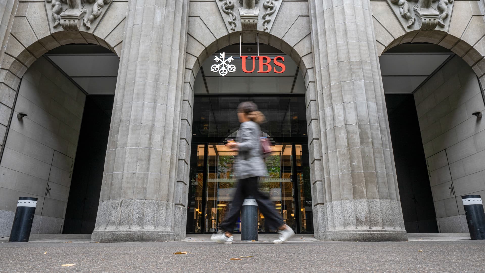 UBS posts 74% jump in third-quarter profit, beating expectations
