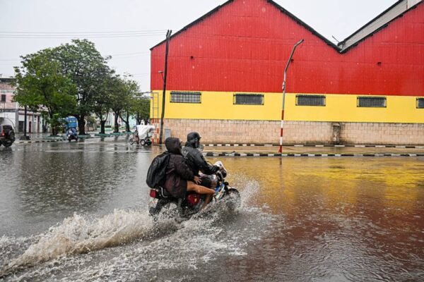 Hurricane Melissa landfall in Cuba as a Category 3 storm