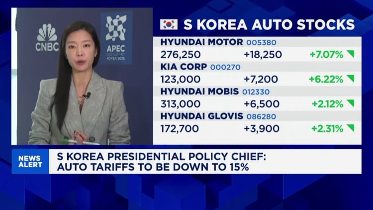 South Korean auto, shipbuilding shares climb after trade deal finalized