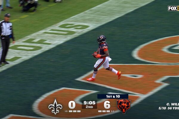 NFL Week 7 Team of the Week: Jalen Hurts and His Star Receiver Make the Cut