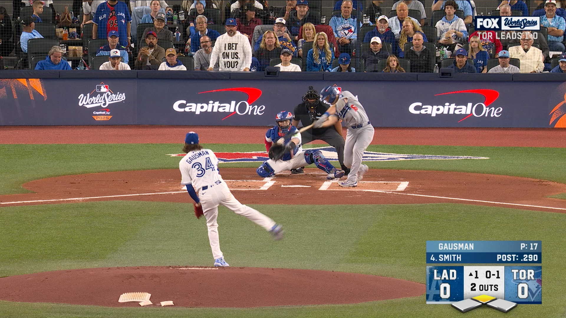 Will Smith drives in a run, giving Dodgers early lead over Blue Jays Will Smith drives in a run, giving Dodgers early lead over Blue Jays