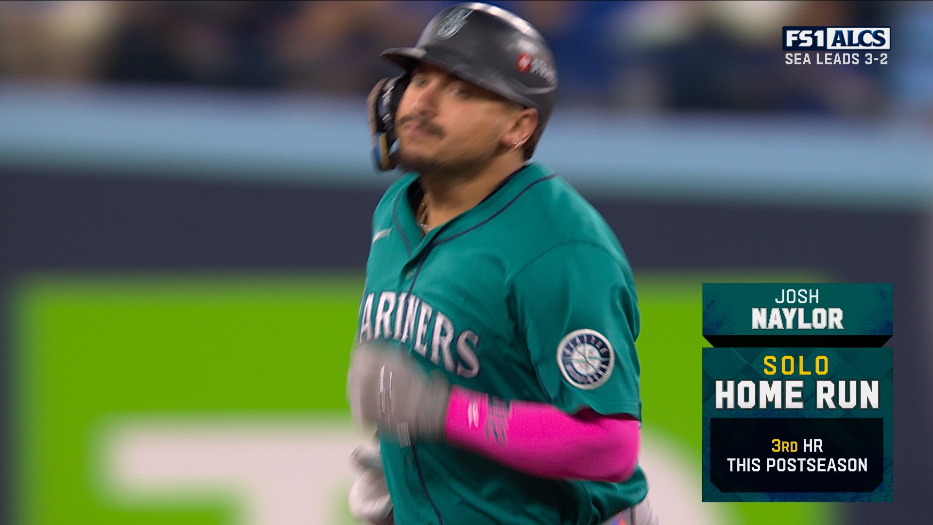 Josh Naylor smashes solo home run, shrinking Mariners' deficit against Blue Jays