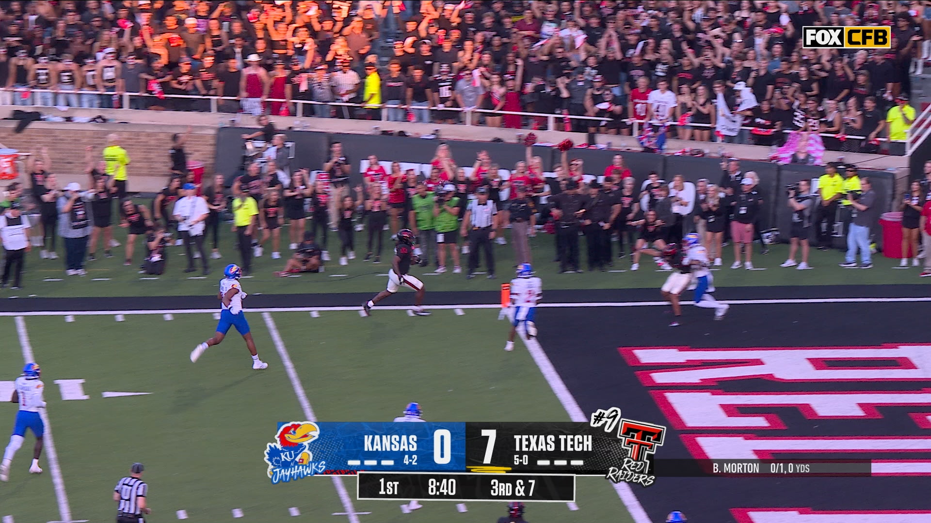 Texas Tech's Behren Morton throws 21-yard TD to Terrance Carter Jr., extending early lead over Kansas Texas Tech's Behren Morton throws 21-yard TD to Terrance Carter Jr., extending early lead over Kansas