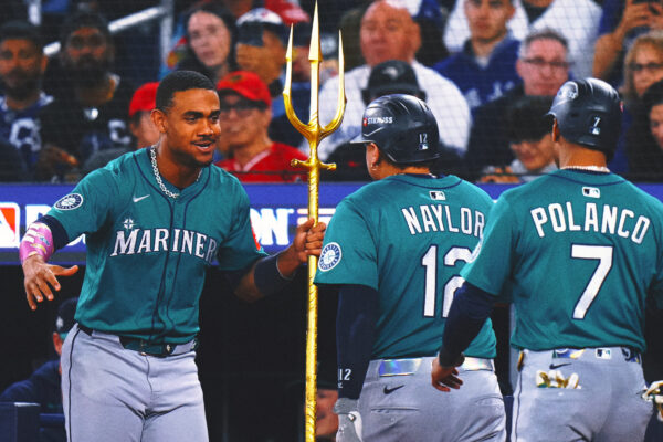 Last Night in Baseball: The Mariners Crushed Blue Jays, the Dodgers Barely Won