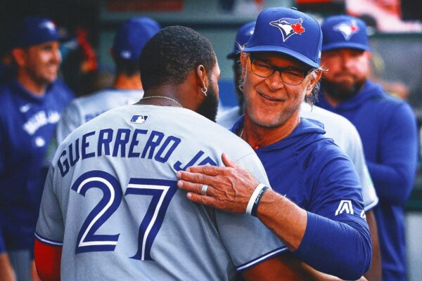 Finally in a World Series, the Blue Jays Can’t Let Donnie Baseball Down Finally in a World Series, the Blue Jays Can’t Let Donnie Baseball Down