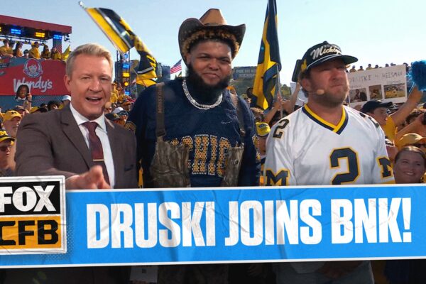 Druski joins Dave Portnoy in #AskDave & throws a dime to Charles Woodson!? | FOX College Football