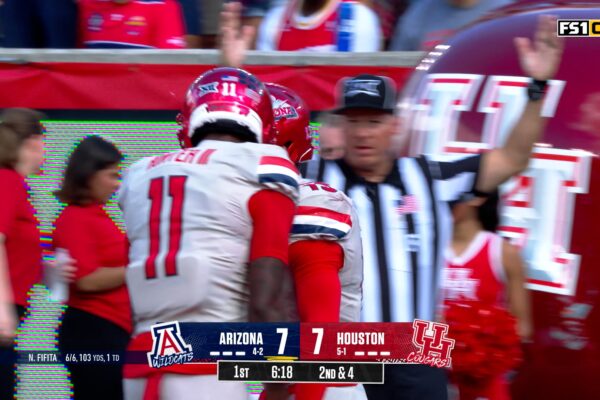Arizona's Noah Fifita throws 13-yard TD to Luke Wysong, regaining lead over Houston