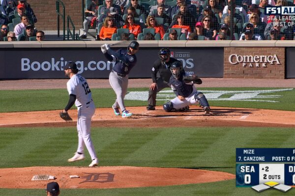 Dominic Canzone punches in a single to give Mariners an early lead vs. Tigers