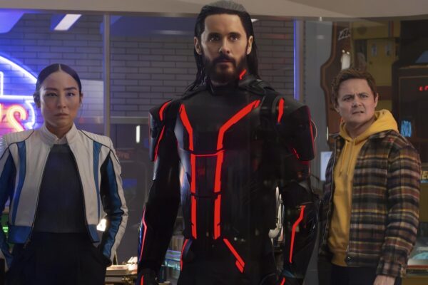 ‘Tron: Ares’ tops box office but falls short of expectations with .5 million debut ‘Tron: Ares’ tops box office but falls short of expectations with .5 million debut
