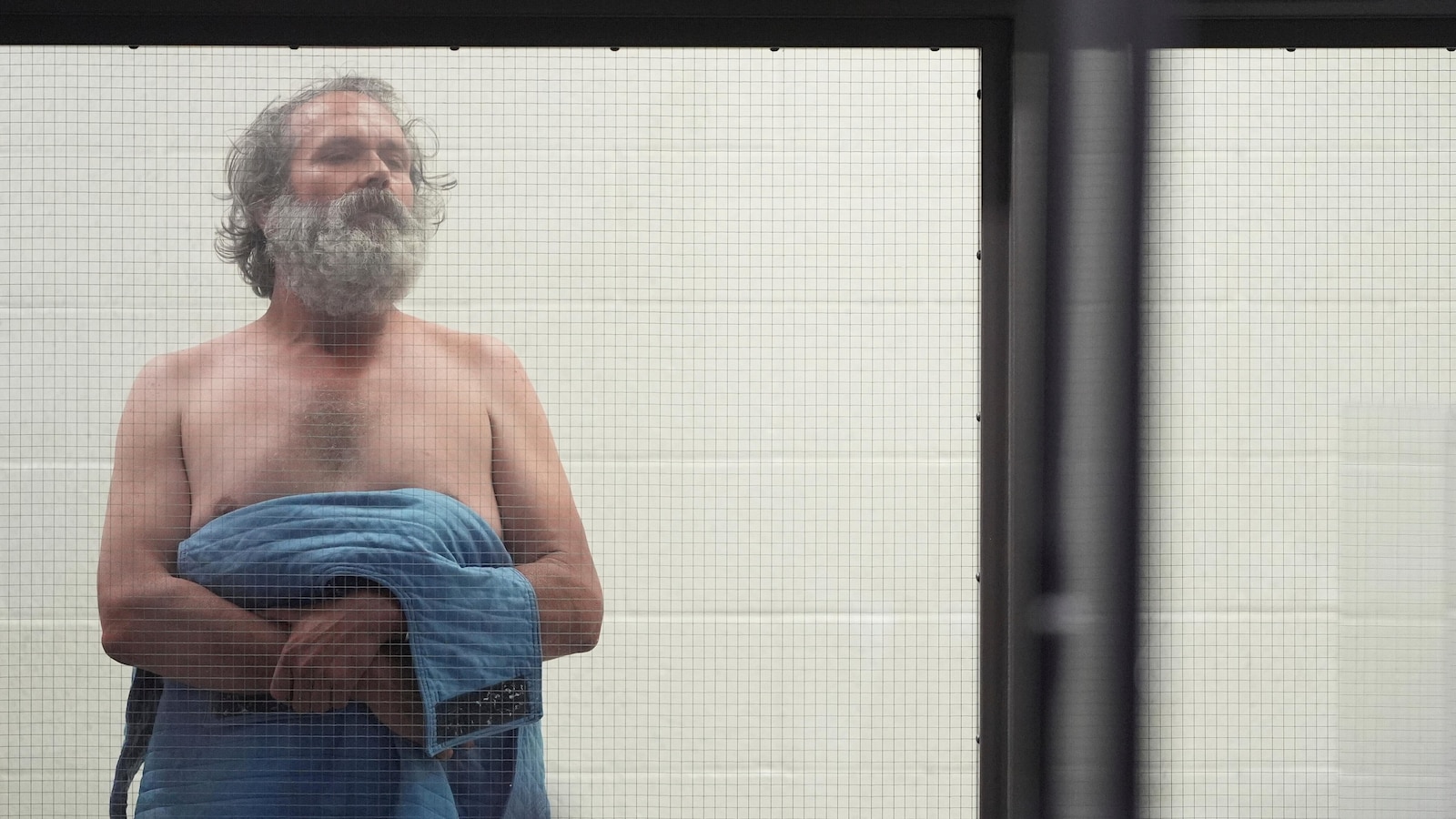 Judge remains undecided on treatment plan for man charged with stalking Jennifer Aniston